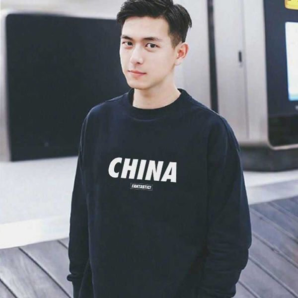 hoodiesNew trend of long sleeve fashion brand wear loose bottomcoat men's round neck sweater, 6130 black
hoodiesNew trend of long sleeve fashion brand wear loose bottomcoat men's round neck sweater, 6130 black