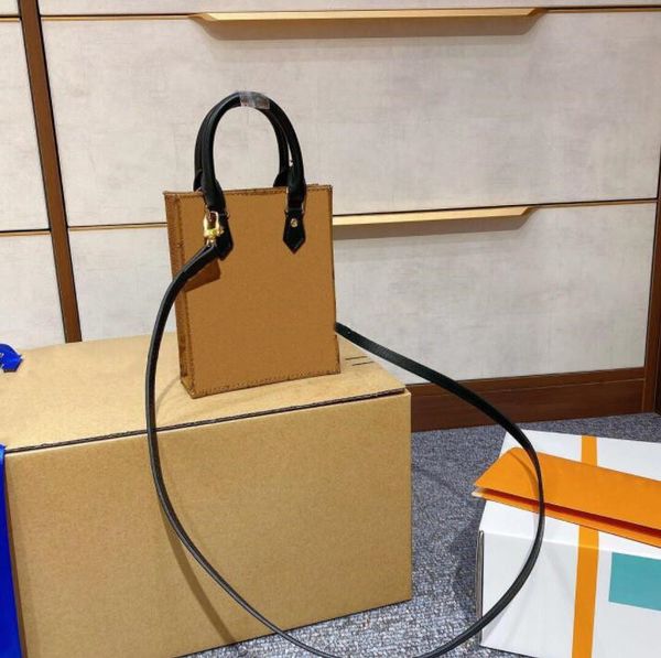 2021 new favorite designer man wallet mini phone bags atmosphere crossbody bag lady handbag women shoulder bag with box
2021 new favorite designer man wallet mini phone bags atmosphere crossbody bag lady handbag women shoulder bag with box