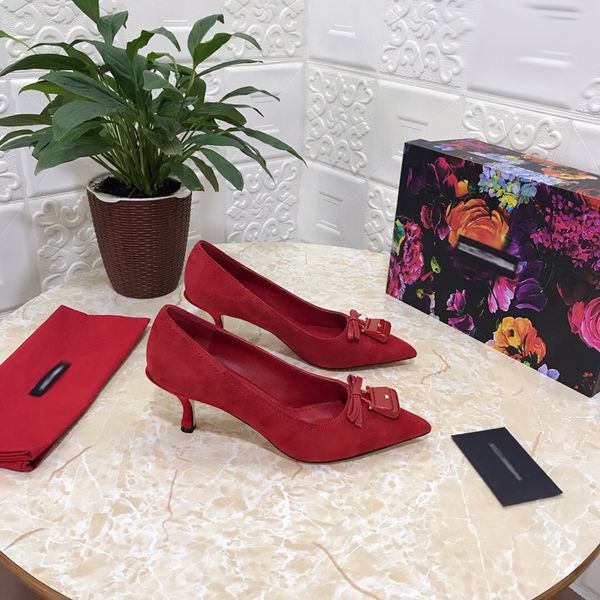2021 good quality fashion women luxurys designers shoes designer sandals womens luxury high heels sandal dress shoess with box size 35-41 -h, Black
2021 good quality fashion women luxurys designers shoes designer sandals womens luxury high heels sandal dress shoess with box size 35-41 -h, Black