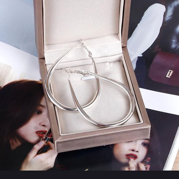 hoop & huggie hyflux water drops shape earring for women gold and silver color party ear hoops fashion jewelry wife gift 2021, Golden;silver
hoop & huggie hyflux water drops shape earring for women gold and silver color party ear hoops fashion jewelry wife gift 2021, Golden;silver