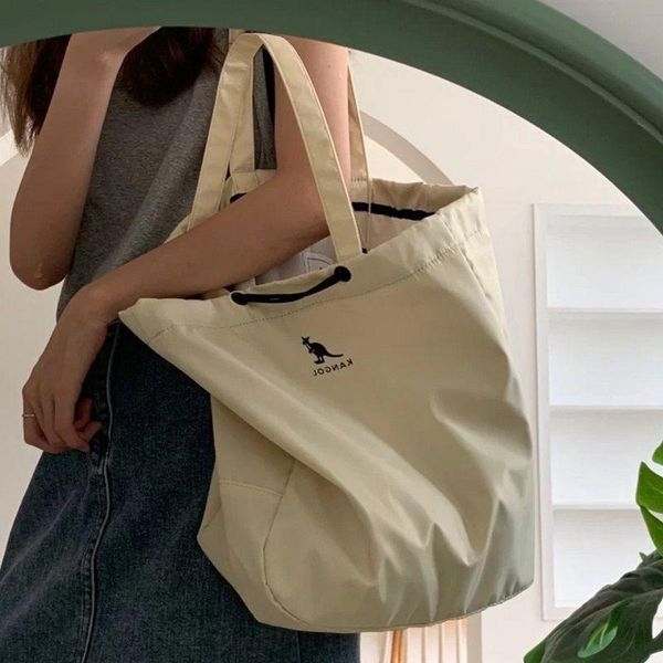 evening bags 2021 women's brand crossbody simple fashion handbags female bag shoppers shoulder waterproof large capacity tote
evening bags 2021 women's brand crossbody simple fashion handbags female bag shoppers shoulder waterproof large capacity tote