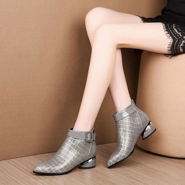 pointed toe low heel ankle boots women snake print ankle boots women short booties for ladies 2019 winter shoes woman o7rb#, Black
pointed toe low heel ankle boots women snake print ankle boots women short booties for ladies 2019 winter shoes woman o7rb#, Black