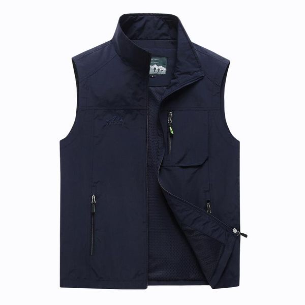 men's jackets 2021 large leisure spring pography fishing vest jacket outdoor sports middle aged and old ma jia men, Black;brown 
men's jackets 2021 large leisure spring pography fishing vest jacket outdoor sports middle aged and old ma jia men, Black;brown