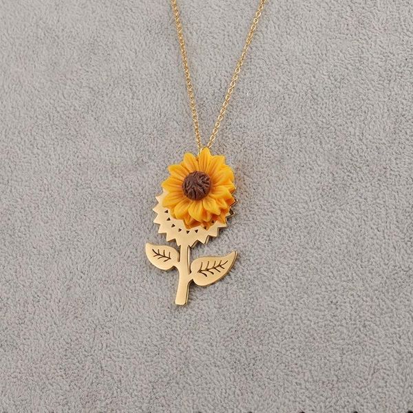 pendant necklaces exquisite stainless steel sunflower necklace women's creative clavicle clothes accessories, Silver
pendant necklaces exquisite stainless steel sunflower necklace women's creative clavicle clothes accessories, Silver