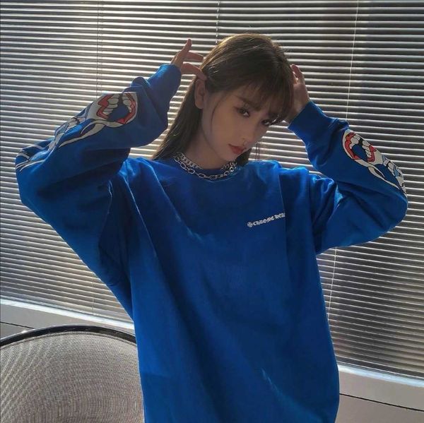 chrome/heartsmen hoodies women hearts and ch chrome designer letter cartoon print long-sleeved casual pullover, Black
chrome/heartsmen hoodies women hearts and ch chrome designer letter cartoon print long-sleeved casual pullover, Black