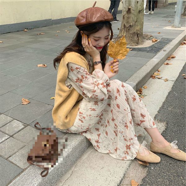 2021 new overszie women sweater 2 piece sets womens elegnat knitted suits pullover female knitting sweaters long sleeve outerwear 6fhs, White
2021 new overszie women sweater 2 piece sets womens elegnat knitted suits pullover female knitting sweaters long sleeve outerwear 6fhs, White
