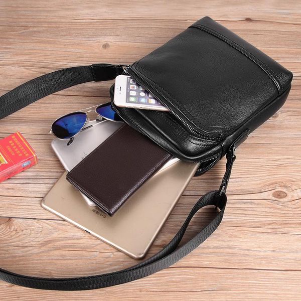 cross body casual men shoulder bag vintage genuine leather man bags sling multifunction travel outdoor 504-1
cross body casual men shoulder bag vintage genuine leather man bags sling multifunction travel outdoor 504-1