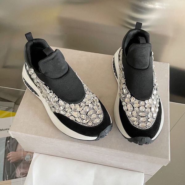 comfortable and fashionable women's shoes designer lace up flat branded shoe upper with diamond luxury sneakers, Red;white
comfortable and fashionable women's shoes designer lace up flat branded shoe upper with diamond luxury sneakers, Red;white