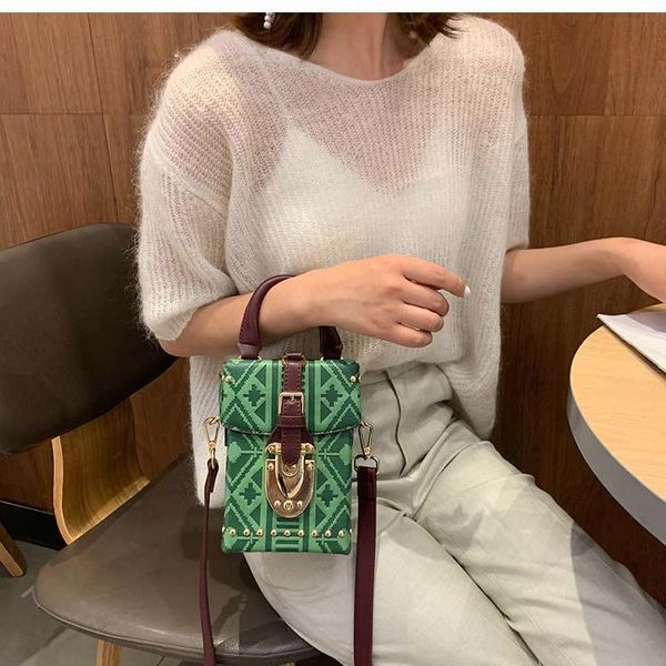 cross body handbags trendy fashion one-shoulder messenger bag net red mobile phone small square
cross body handbags trendy fashion one-shoulder messenger bag net red mobile phone small square