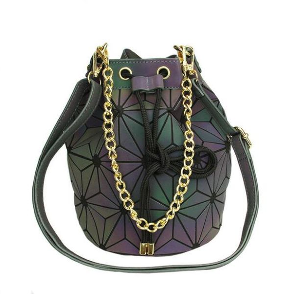 latest bucket bag handbag purse geometric handbags plaid chain shoulder crossbody bags laser diamond bag gc39, Black;red
latest bucket bag handbag purse geometric handbags plaid chain shoulder crossbody bags laser diamond bag gc39, Black;red
