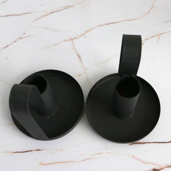 candle holders 1/2pcs retro iron holder matte black candlestick simple elegant table decorations for dining room christmas
candle holders 1/2pcs retro iron holder matte black candlestick simple elegant table decorations for dining room christmas