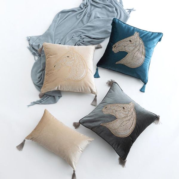 30x50/45x45/50x50/60x60cm fix stone horse cushion cover sofa velvet pillowcase with tassel custom lumbar pillow cover
30x50/45x45/50x50/60x60cm fix stone horse cushion cover sofa velvet pillowcase with tassel custom lumbar pillow cover