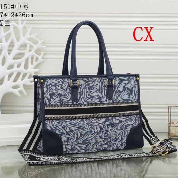 women designers bags 2021 handbags designer beach bag quality fashion knitting purse shoulder large tote with chain canvas shopping bag-37cm
women designers bags 2021 handbags designer beach bag quality fashion knitting purse shoulder large tote with chain canvas shopping bag-37cm