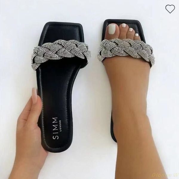 2021 summer women new sponge diamond woven slippers sandals outdoor wild fashion beach flip flop home ms slippers 823, Black
2021 summer women new sponge diamond woven slippers sandals outdoor wild fashion beach flip flop home ms slippers 823, Black