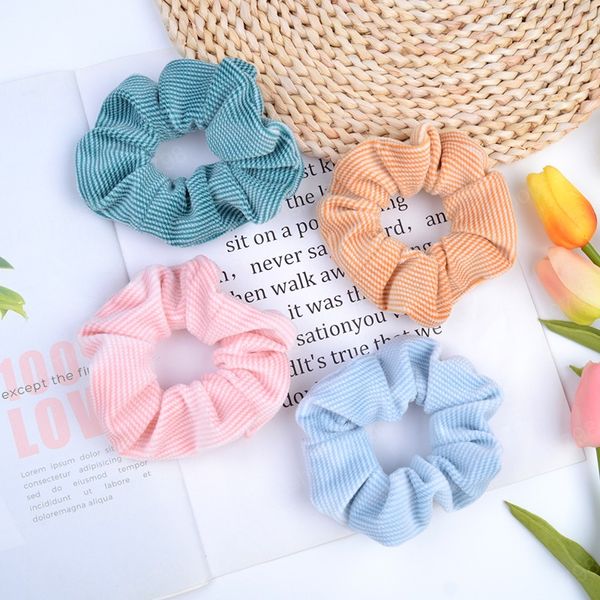 4.3 inches winter cotton women scrunchie elastic hair bands for sweet girls hair rubber band ropes headwear hair accessories, Slivery;white
4.3 inches winter cotton women scrunchie elastic hair bands for sweet girls hair rubber band ropes headwear hair accessories, Slivery;white