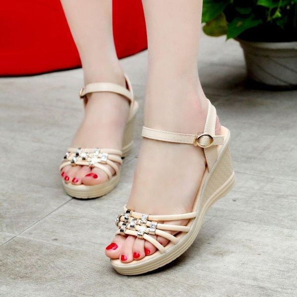sandals brand fashion summer women high heels open toe ladies shoes platform wedge thick bottom hju8, Black
sandals brand fashion summer women high heels open toe ladies shoes platform wedge thick bottom hju8, Black
