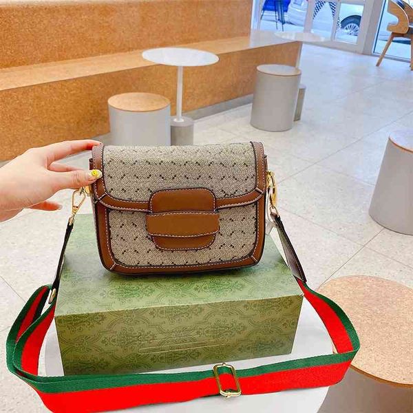factory store 65% off clearance sale direct french texture women's 2021 ins single shoulder simple style messenger small square bags, Black;red
factory store 65% off clearance sale direct french texture women's 2021 ins single shoulder simple style messenger small square bags, Black;red