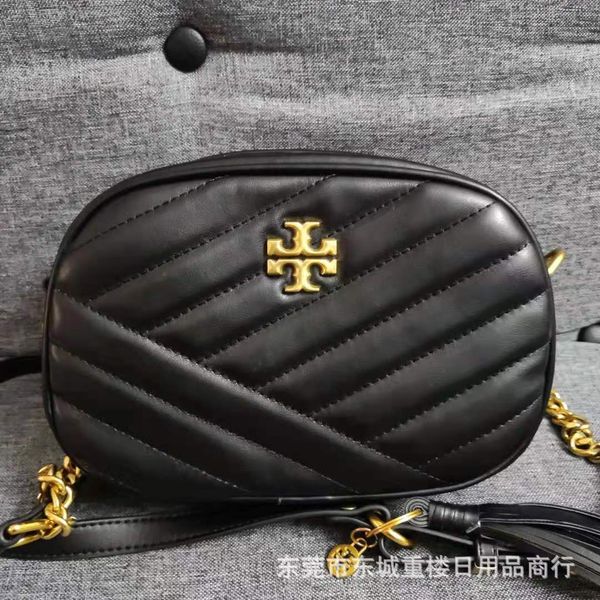 luxury handbags same solid color camera bag women's chain fashion stripe large capacity single shoulder messenger bag
luxury handbags same solid color camera bag women's chain fashion stripe large capacity single shoulder messenger bag