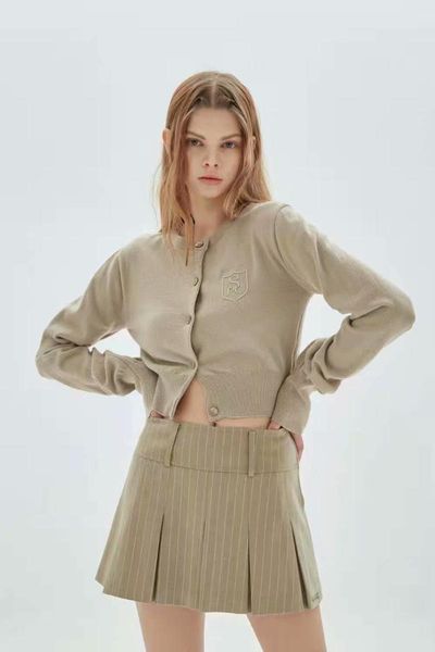 skirts 2021 women pleated stripe female school skirt england style high waist zipper slim summer mini above knee, Black
skirts 2021 women pleated stripe female school skirt england style high waist zipper slim summer mini above knee, Black