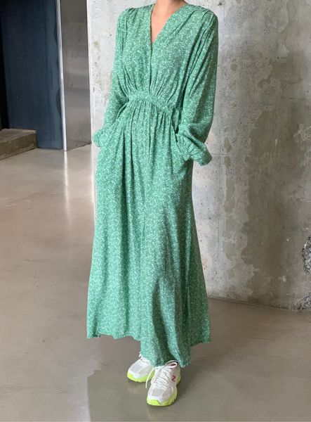 casual dresses women summer chiffon bohemian v neck loose flower print beach ladies sundress 9t2a, Black;gray
casual dresses women summer chiffon bohemian v neck loose flower print beach ladies sundress 9t2a, Black;gray