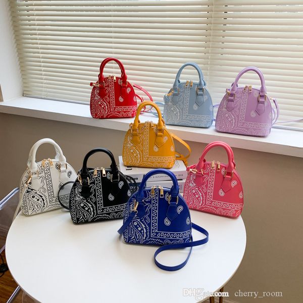 sweet girls princess handbags woman style kids color drawing change purse children printed single shoulder bag fashion lady fresh crossbody, Black
sweet girls princess handbags woman style kids color drawing change purse children printed single shoulder bag fashion lady fresh crossbody, Black