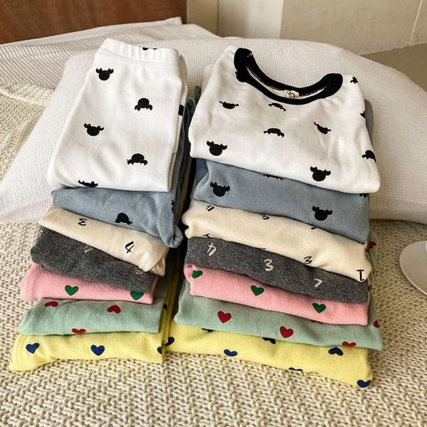 children's home wear autumn winter 2020 cotton ground wool cartoon pajamas boys and girls warm round neck underwear set baby, Blue;red
children's home wear autumn winter 2020 cotton ground wool cartoon pajamas boys and girls warm round neck underwear set baby, Blue;red