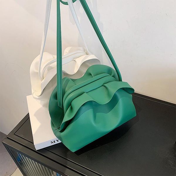 shoulder bags 2021 women single bag durable pu leather cloud messenger handbags designer crossbody
shoulder bags 2021 women single bag durable pu leather cloud messenger handbags designer crossbody