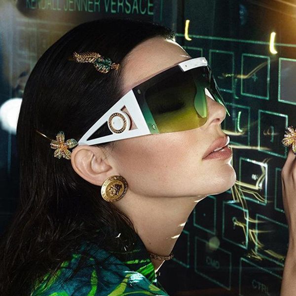 sunglasses 2021 fashion luxury oversized square men women vintage metal big frame semi-rimless integrated dark glasses neutral, White;black
sunglasses 2021 fashion luxury oversized square men women vintage metal big frame semi-rimless integrated dark glasses neutral, White;black