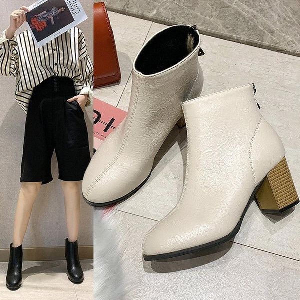 fashion boots in autumn winter, thick heel and beige square head thin short women's boot, Black
fashion boots in autumn winter, thick heel and beige square head thin short women's boot, Black
