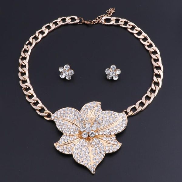 earrings & necklace oeoeos big flower set gold color crystal pendant and party jewelry for women trendy, Silver
earrings & necklace oeoeos big flower set gold color crystal pendant and party jewelry for women trendy, Silver