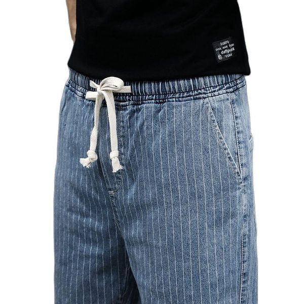 men's shorts casual summer loose elastic thin paragraph 5 minutes of fashion waist pants, White;black
men's shorts casual summer loose elastic thin paragraph 5 minutes of fashion waist pants, White;black