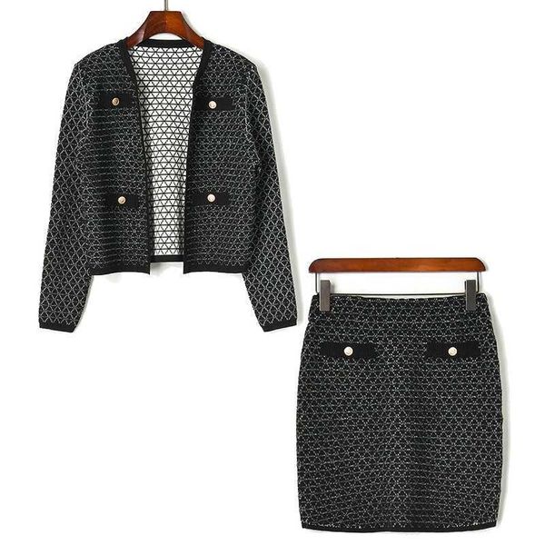 perhaps u women black white plaid tweed button jacket mini skirt pencil 2 two pieces set elegant winter t0260 210529
perhaps u women black white plaid tweed button jacket mini skirt pencil 2 two pieces set elegant winter t0260 210529