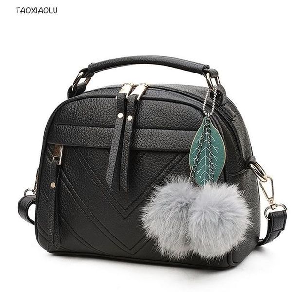 evening bags women hairball shoulder messenger bag girl's leaves luxury crossbody female designer travel ladies fashion handbags 2021
evening bags women hairball shoulder messenger bag girl's leaves luxury crossbody female designer travel ladies fashion handbags 2021