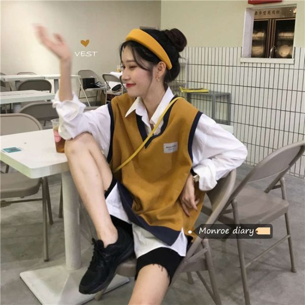 loose v-neck sweater vest spring women's wear sleeveless vest top, White 
loose v-neck sweater vest spring women's wear sleeveless vest top, White