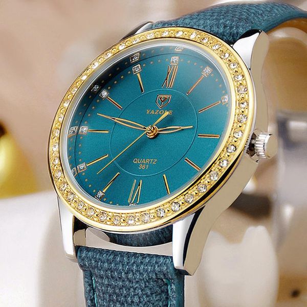 wristwatches yazole watch hip hop quartz women watches iced out diamond ladies wristwatch green leather band waterproof female clock relógio, Slivery;brown
wristwatches yazole watch hip hop quartz women watches iced out diamond ladies wristwatch green leather band waterproof female clock relógio, Slivery;brown