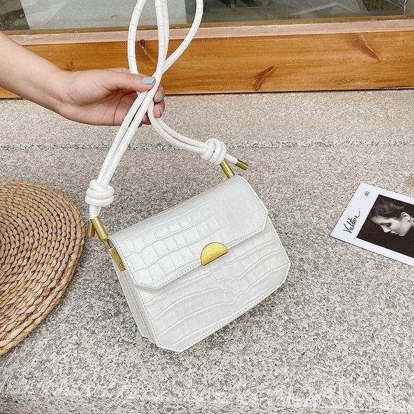 70% off luxury design handbag bag women's new embossed plaid square single shoulder bag for summer 2021 3fyz
70% off luxury design handbag bag women's new embossed plaid square single shoulder bag for summer 2021 3fyz