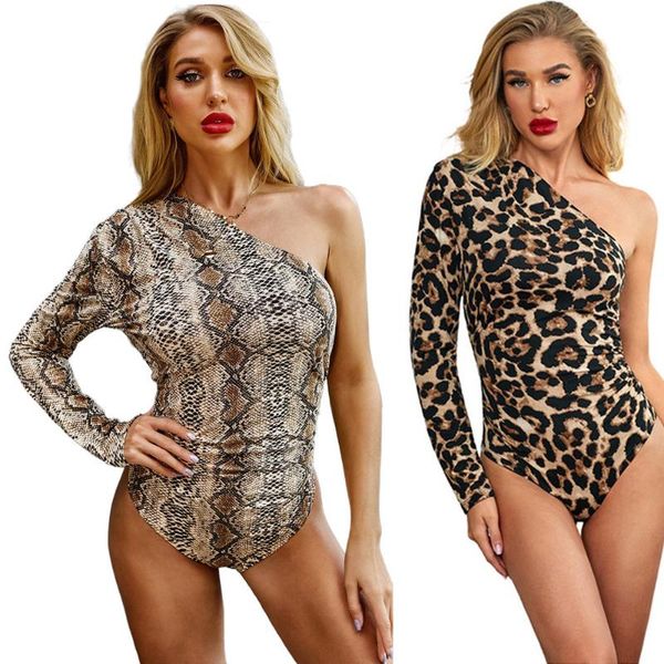 women's t-shirt europe and the united states one shoulder sleeve design color is tight long-sleeved animals alone conjoined nabla even, White
women's t-shirt europe and the united states one shoulder sleeve design color is tight long-sleeved animals alone conjoined nabla even, White