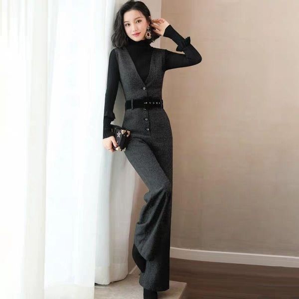 women's jumpsuits & rompers runway designer v-neck single-breasted elegant temperament slim wollen wide-leg pants jumpsuit high-quality, Black;white
women's jumpsuits & rompers runway designer v-neck single-breasted elegant temperament slim wollen wide-leg pants jumpsuit high-quality, Black;white
