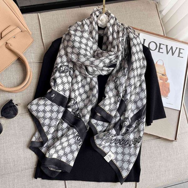 70% off design fashion korean version versatile cotton linen hand women's extended autumn and silk scarf sunscreen beach towel, Black;purple
70% off design fashion korean version versatile cotton linen hand women's extended autumn and silk scarf sunscreen beach towel, Black;purple