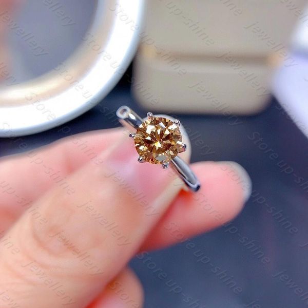 luxurious and shiny moissan diamond 925 silver mind one meaning style ring a romantic gift for wife, Slivery;golden
luxurious and shiny moissan diamond 925 silver mind one meaning style ring a romantic gift for wife, Slivery;golden