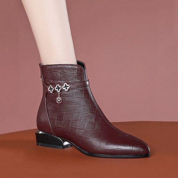 fhanchu 2022 soft women ankle bootslow heel winter shoesfashion rhinestone short botaspointed toeblackbrowndropshipping, Black
fhanchu 2022 soft women ankle bootslow heel winter shoesfashion rhinestone short botaspointed toeblackbrowndropshipping, Black