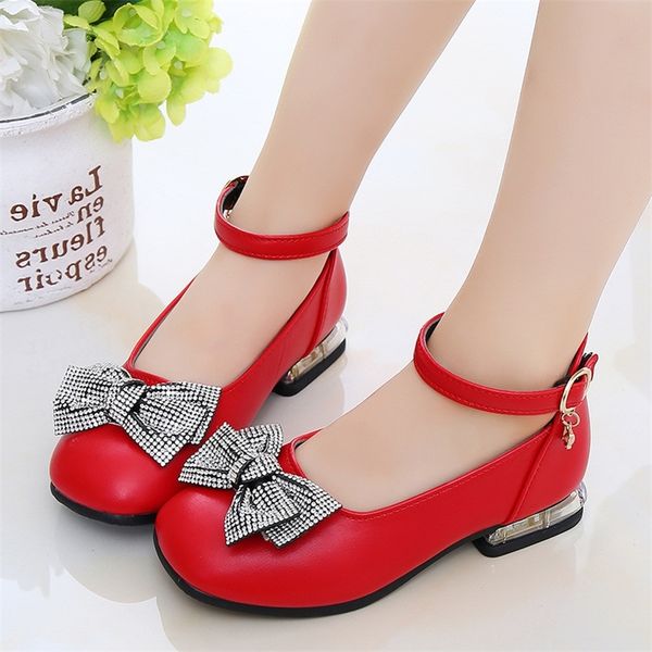 2021spring fall kids soft bottom girl princess children big girls' single wedding party shoes for dance 210306, Black;red 
2021spring fall kids soft bottom girl princess children big girls' single wedding party shoes for dance 210306, Black;red