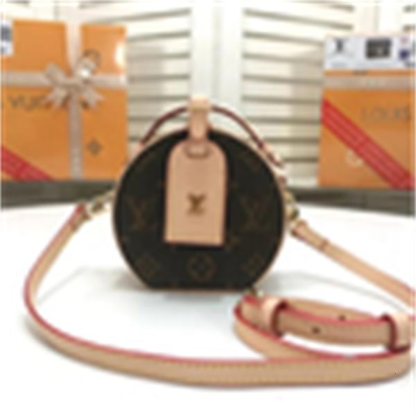 round m44699 m68276 presbyopia mini brand cake bag female bag handbags iconic designer handles shoulder bags totes cross luxury body bag
round m44699 m68276 presbyopia mini brand cake bag female bag handbags iconic designer handles shoulder bags totes cross luxury body bag