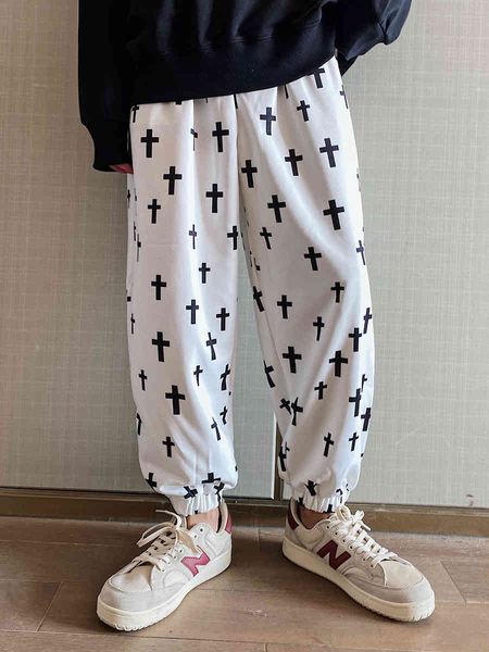 crosin shorts autumn casual pants cross high street loose hip hop fogins, White;black
crosin shorts autumn casual pants cross high street loose hip hop fogins, White;black