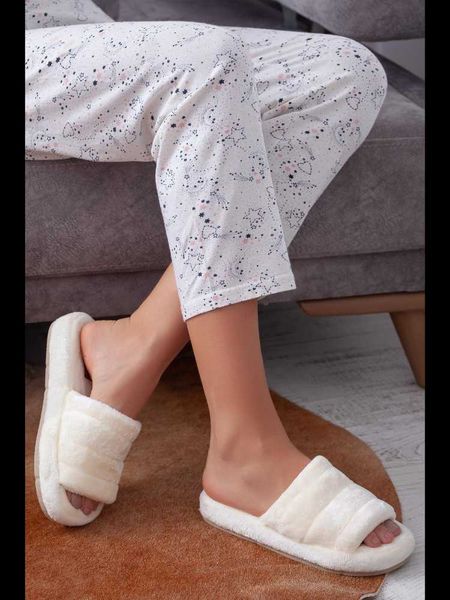 xone non-slip sole plush house slipper heat protecting inner fabric soft comfortable quality, Black
xone non-slip sole plush house slipper heat protecting inner fabric soft comfortable quality, Black