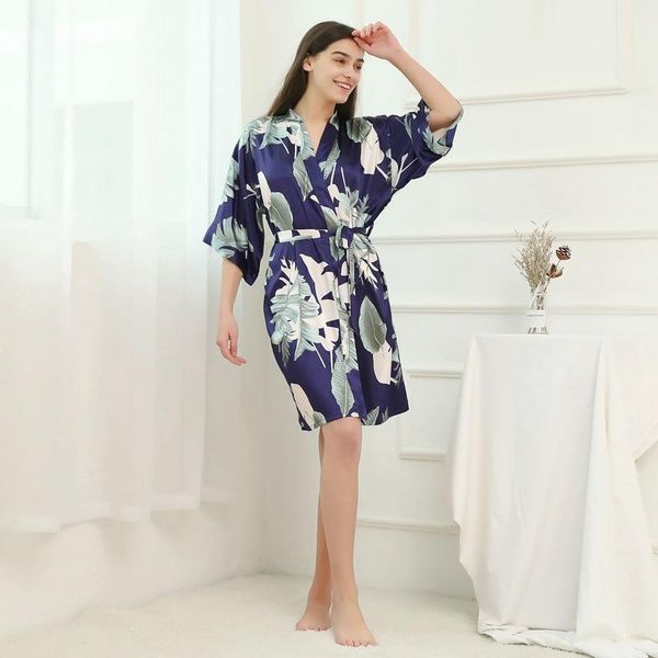 women's sleepwear blue satin robe floral printed kimono gown women silky female loose bathrobe summer soft home dressing, Black;red
women's sleepwear blue satin robe floral printed kimono gown women silky female loose bathrobe summer soft home dressing, Black;red