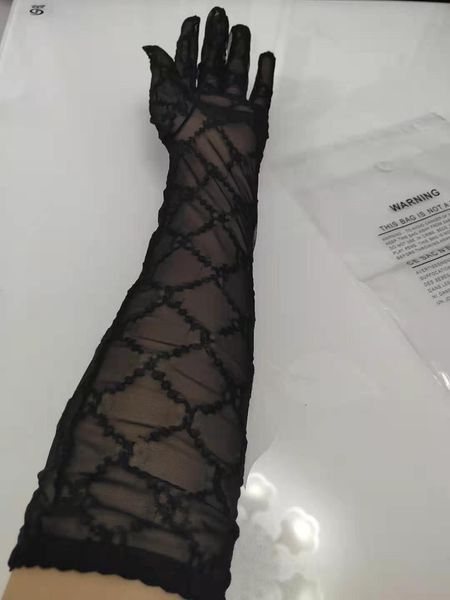 2021women long lace bride bridal gloves wedding gloves crystals wedding accessories lace gloves for brides five fingerless wrist, Blue;gray
2021women long lace bride bridal gloves wedding gloves crystals wedding accessories lace gloves for brides five fingerless wrist, Blue;gray