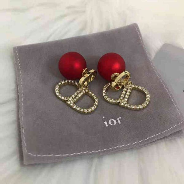 factory specials aa designer 2021 new red big pearl rhinestone earrings autumn and winter fashion temperament simple female s925 silver need, Golden
factory specials aa designer 2021 new red big pearl rhinestone earrings autumn and winter fashion temperament simple female s925 silver need, Golden