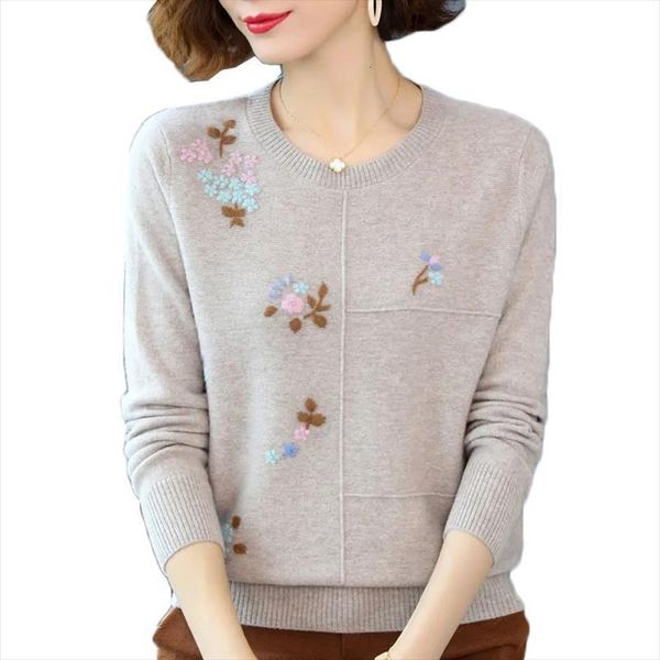 middle aged womens autumn pullovers women sweaters plus size 5xl v neck embroidered knitting sweater mother dress w1494, White;black
middle aged womens autumn pullovers women sweaters plus size 5xl v neck embroidered knitting sweater mother dress w1494, White;black
