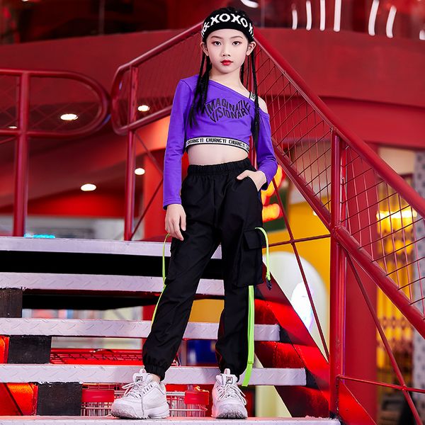 2021 new hip hop costumes children fashion street dance clothing girls jazz modern dancing rave outfit stage performance wear, Black;red
2021 new hip hop costumes children fashion street dance clothing girls jazz modern dancing rave outfit stage performance wear, Black;red
